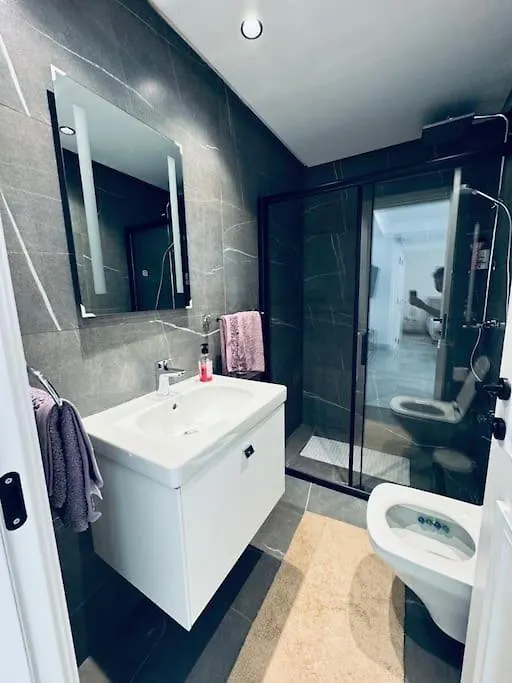 Superbe Appartement Avec Piscine Tunis